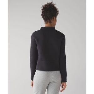 Lululemon City Bound Turtleneck Pullover